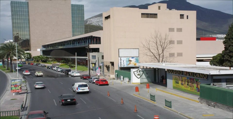 TYM San Jerónimo — fachada